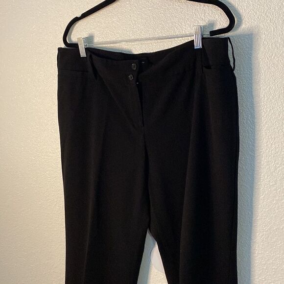 Focus- Women’s black slacks size 18W - Picture 2 of 6
